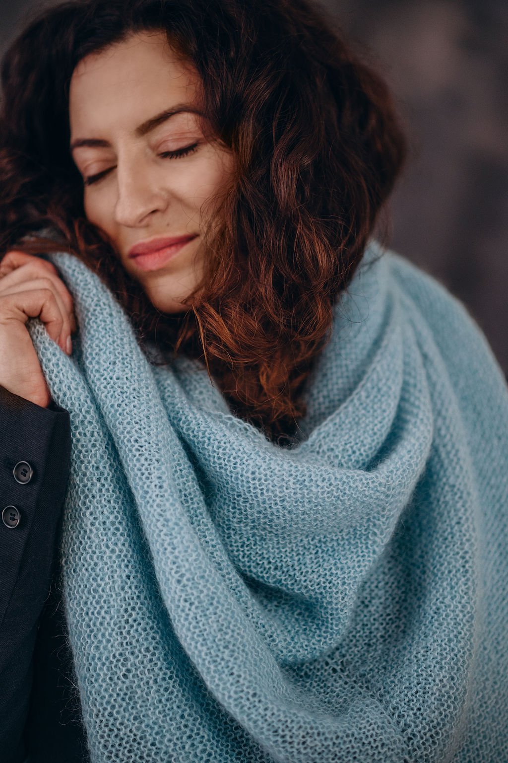 Tiffany Baktus Scarf