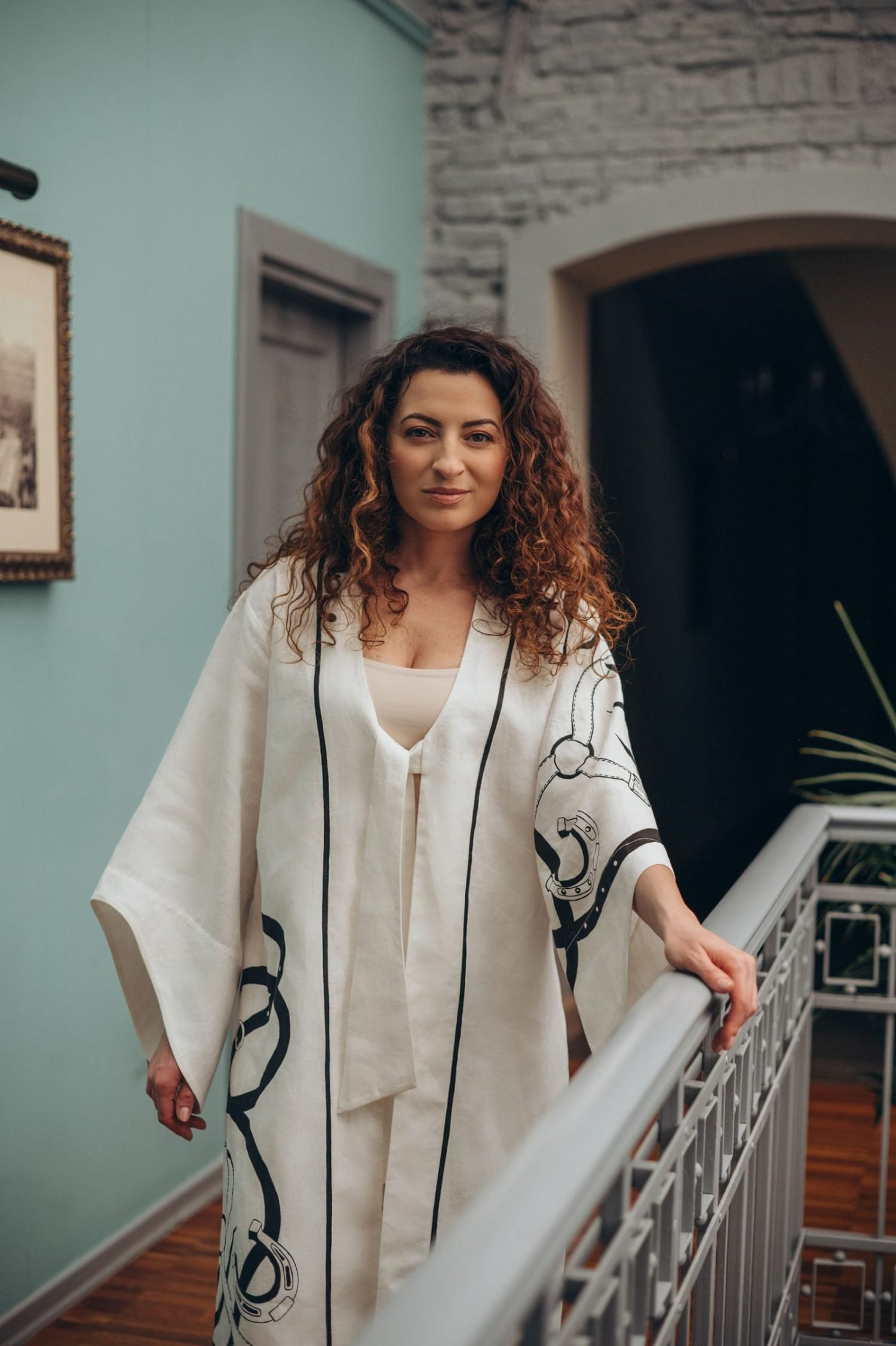Kimono-voronenko-white-02