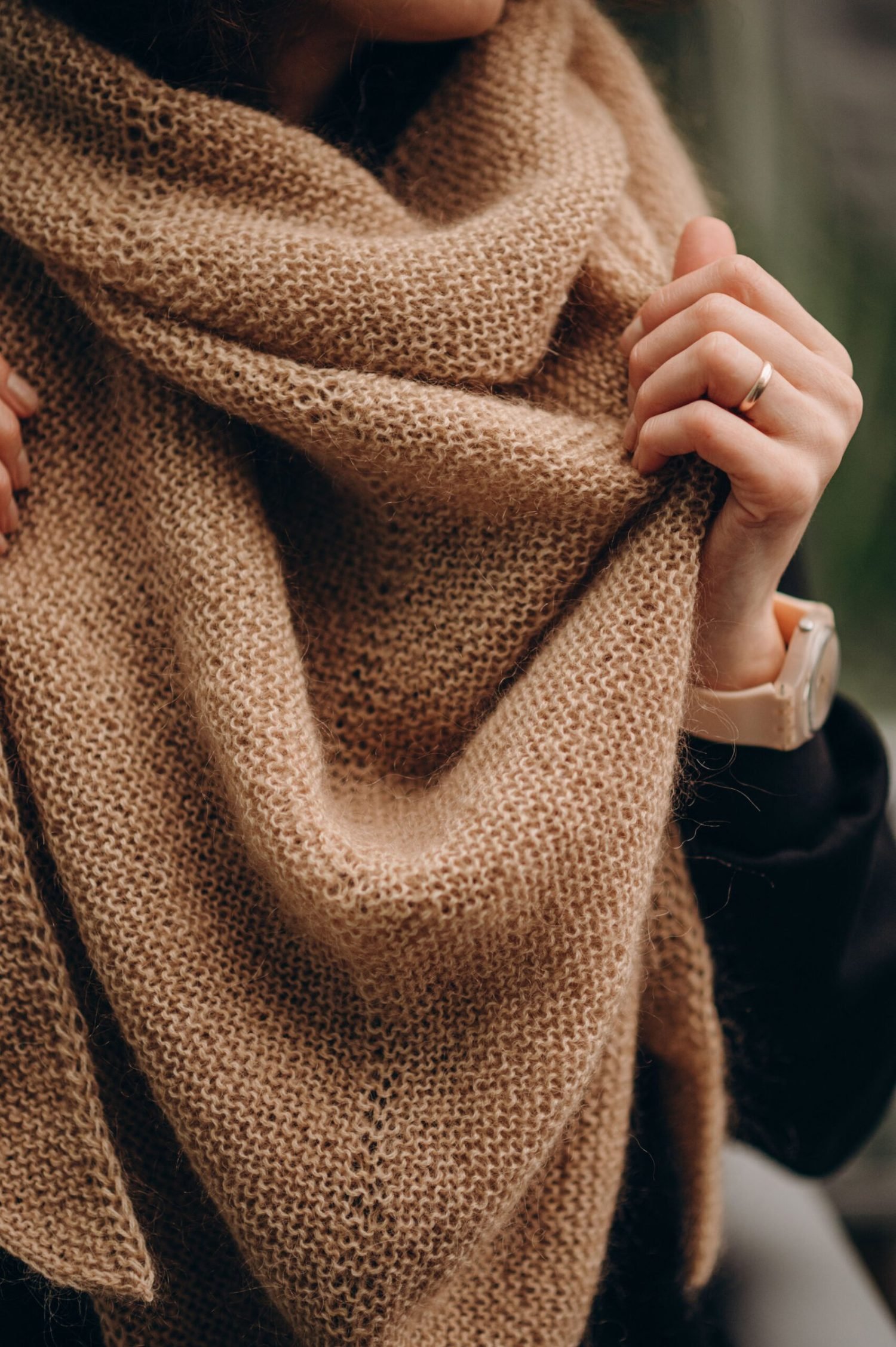 milk_chocolate_baktus_scarf05-scaled-1.jpg
